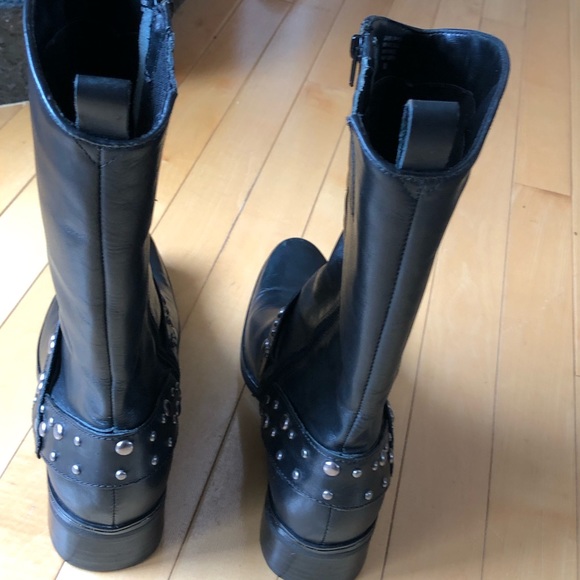 Naturalizer, Women’s 8, Black leather Rivalry Stud Moto Boots, EUC - Picture 15 of 16
